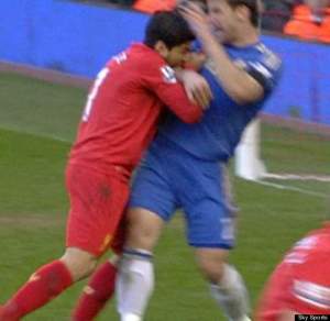 Suarez sinks his teeth in  (Image from SkySports)