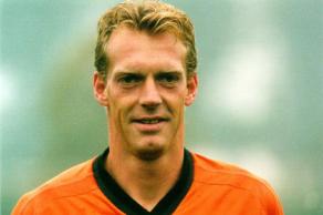 Van Vossen wasn't smiling after his miss  (Image from Getty)