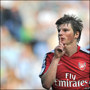 Arshavin leaves Arsenal (Image from Getty)