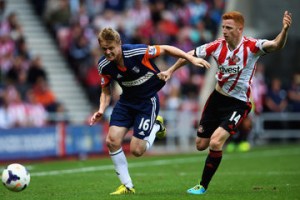 Duff outpaces Colback  (Image from Getty)