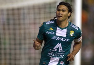 Pena wants to help Mexico past the round of 16 (Image from LEOPOLDO SMITH MURILLO/AFP/Getty Images)