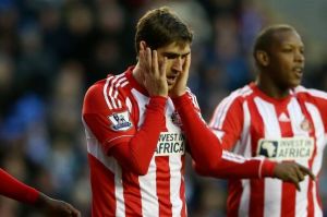 Miss hit - Danny Graham  (Image from Getty)