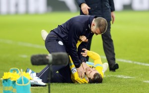 Pearson appeared to choke McArthur after the pair clashed during Leicester's 1-0 defeat to Crystal Palace  (Image from Getty)