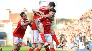 Swindon progress to Wembley after epic game (Image from Getty)