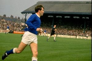Howard Kendall playing for Everton in 1968  (Image from Getty)