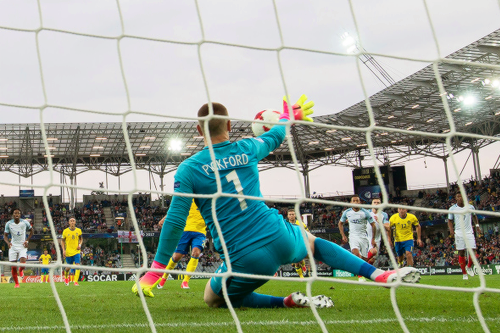 tumblr_ornndpZyfH1vstd6go2_500