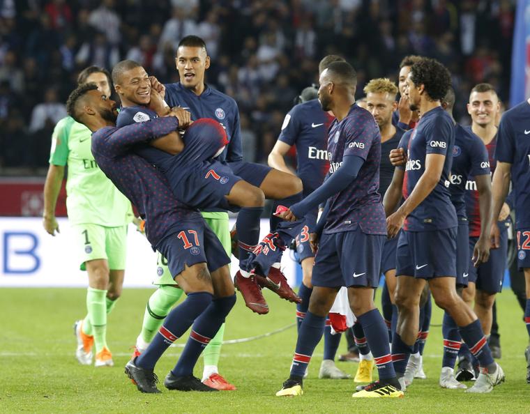 Mbappe is slowly becoming the star at PSG much to Neymar's disappointment (Image from Tumblr)